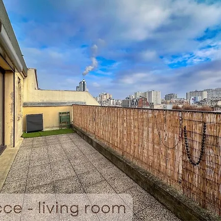 Parisian Nest - Panoramic Views - Free Parking باريس